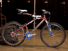 Interbike 2011 picture - Shit Bike