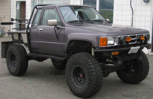 1985 Toyota Pick Up.