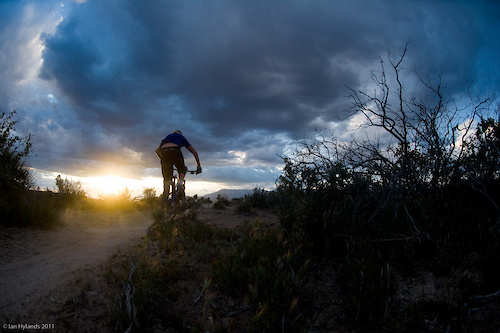 Kelly McGarry ripping XC on Jem pretty much at last light...