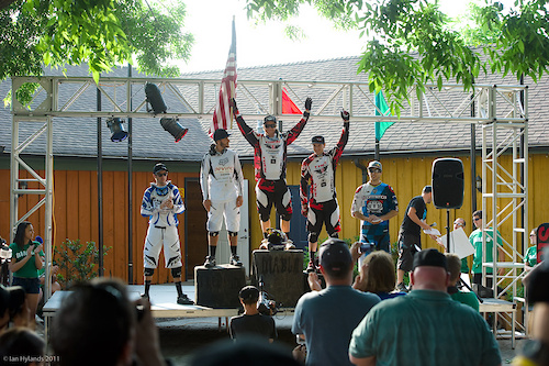 1st Gwin, 2nd Smith, 3rd Leov, 4th Atherton, 5th Neethling. Not sure why Gee and Neethling are standing on opposite ends...