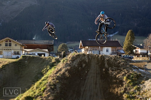 check out: http://www.facebook.com/pages/Lahnvalley-Crew/169997596412163