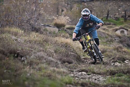 Manuel Ducci attacking the curves below Borniga.