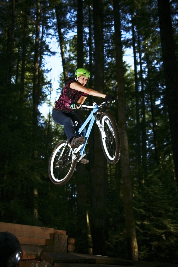 Believe or not- this is Tammy's first jump of the day and scores the best photo right off the bat.