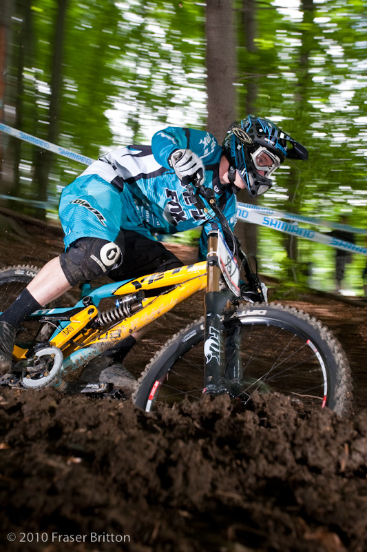 Yeti has a new bike as well, and Aaron Gwin has been abusing it all day.