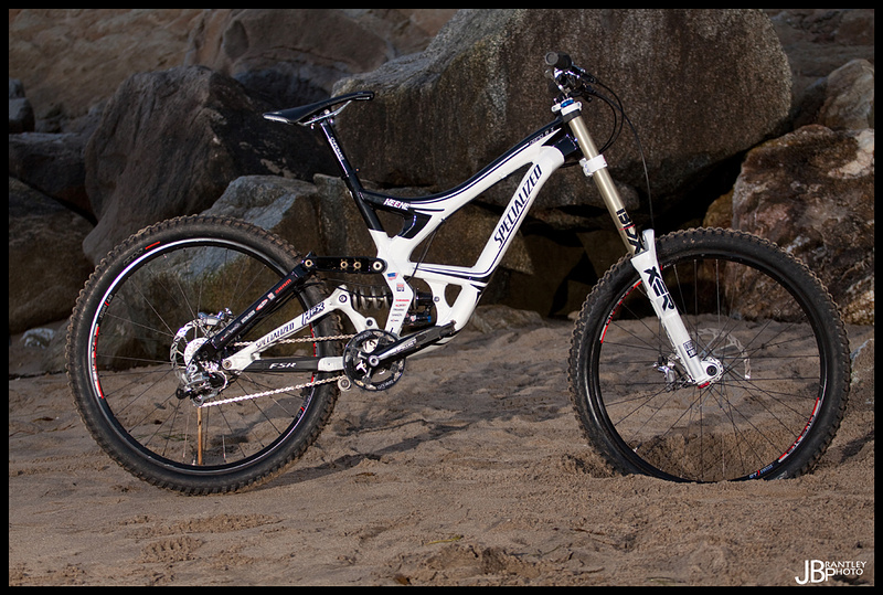 Specialized Demo 8 complete with SRAM, Gamut, DT Swiss, and Chromag components.