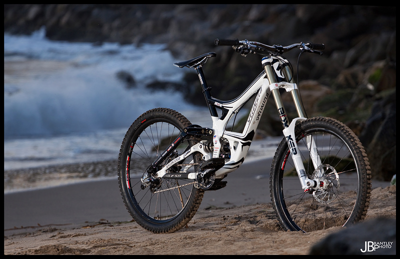 Keenes 2010 Specialized Demo 8