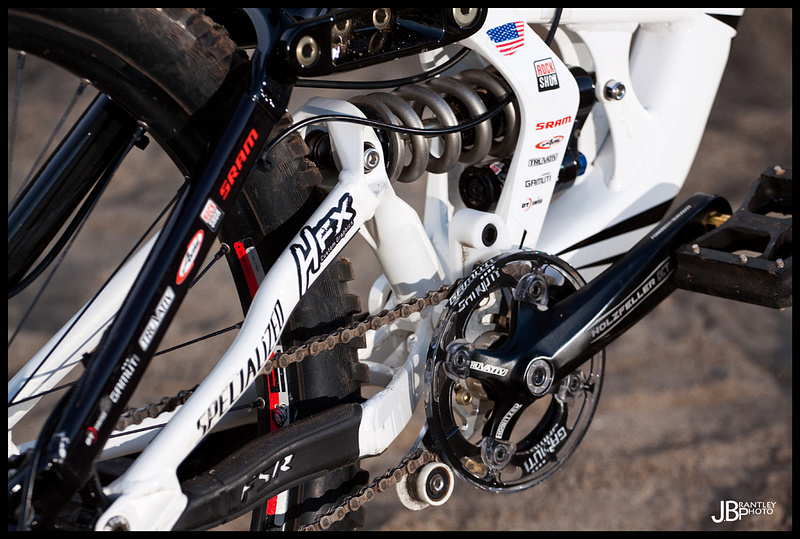 Vivid 5.1 suspension and Gamut chainguide