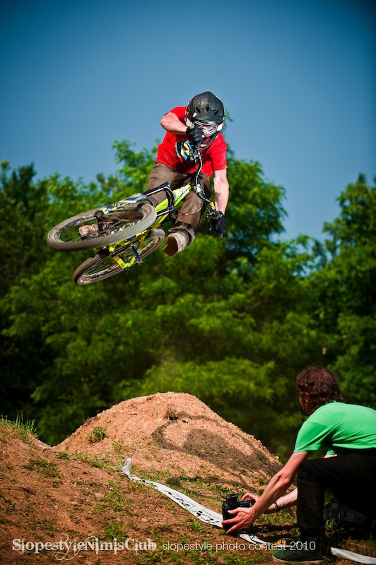 rider: thomas defleurian ph: david umberto zappa