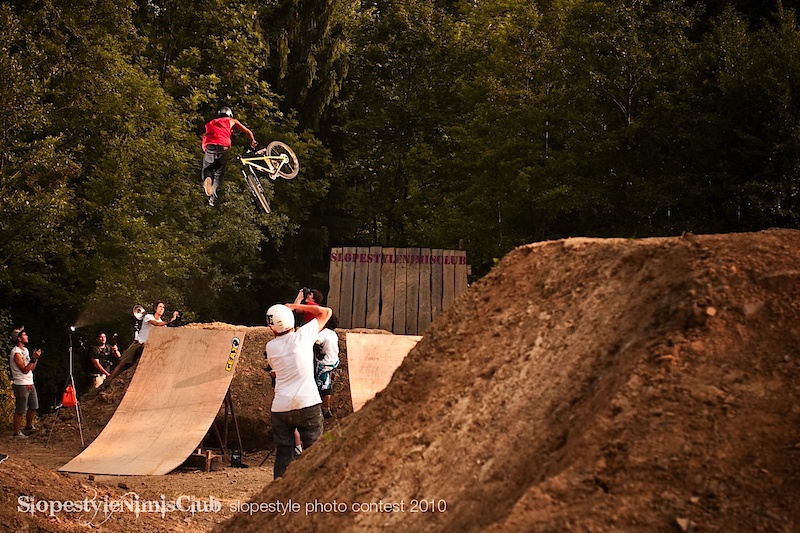 rider: nicola pescetto ph: mattian menestrina