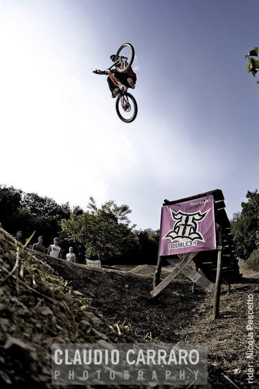 rider: nicola pescetto ph: claudio carraro