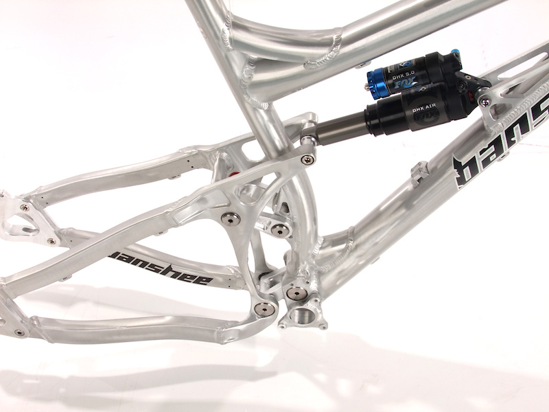 The bike can be fitted with either a coil or air depending on the rider's preference.