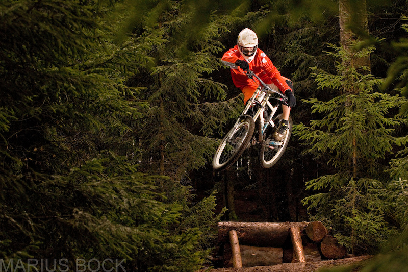 Just a gap mud and a bit style 