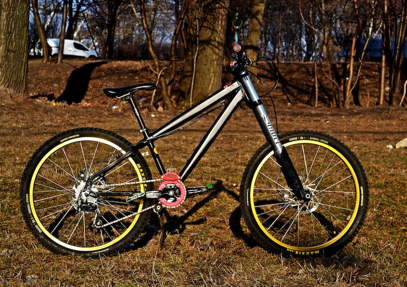 http://gp1.pinkbike.org/p4pb7862410/p4pb7862410.jpg