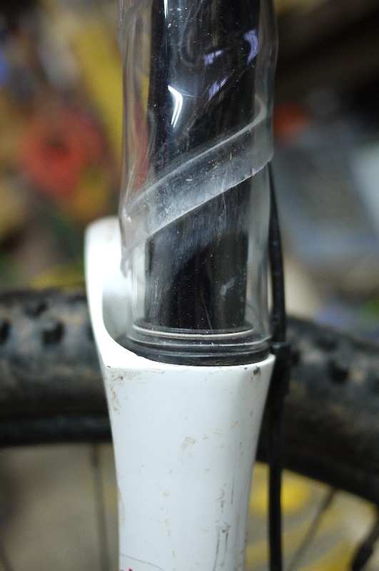 fork sleeve suspension