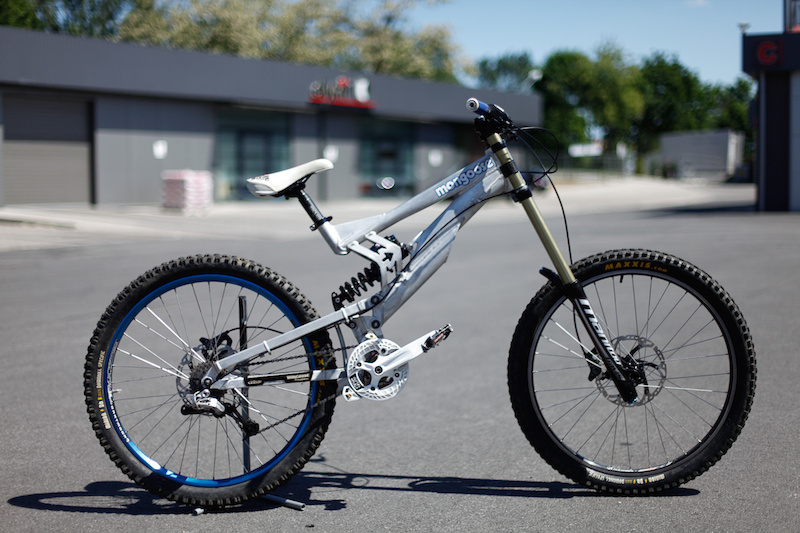 http://gp1.pinkbike.org/p4pb8171651/p4pb8171651.jpg