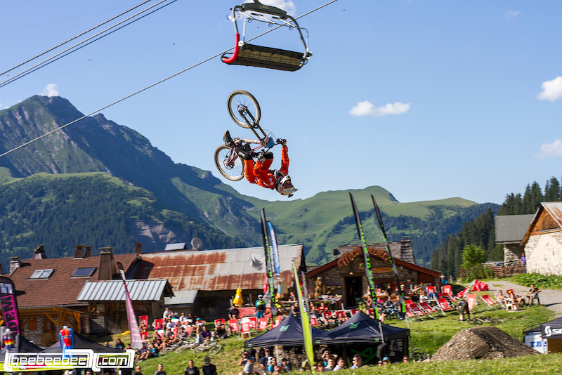 Chatel Mountain Style 2012