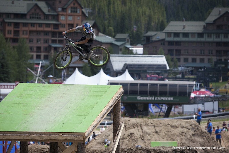 Anthony with his classic style spinning a 360 off the quick on off feature.