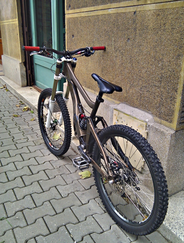 http://gp1.pinkbike.org/p4pb8580415/p4pb8580415.jpg