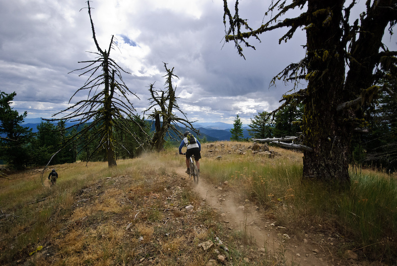 Seven Summits Poker Ride. Photo by Vince Boothe.