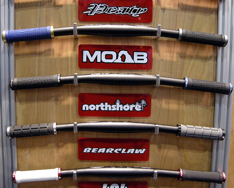 Lizard Skins Peaty Moab Northshore and Bearclaw grips