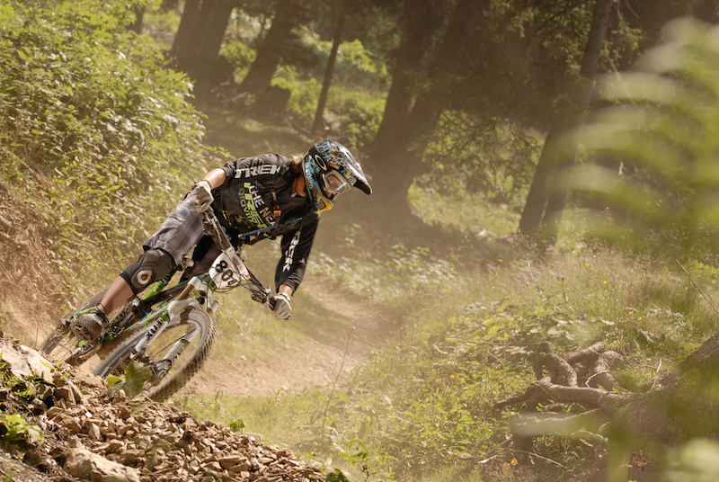 pic by Trek Gravity Girls sportograf