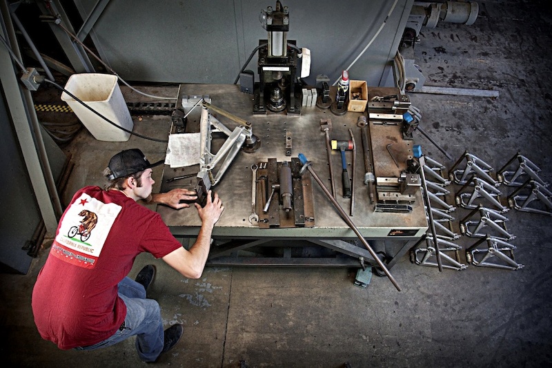 Aligning swingarms after annealing