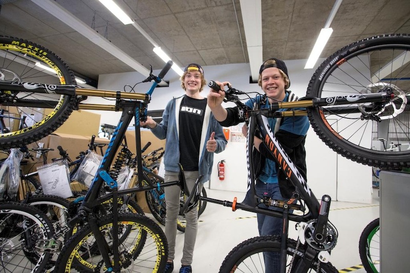 Thomas and Anton at the workshop Copyright Markus Greber