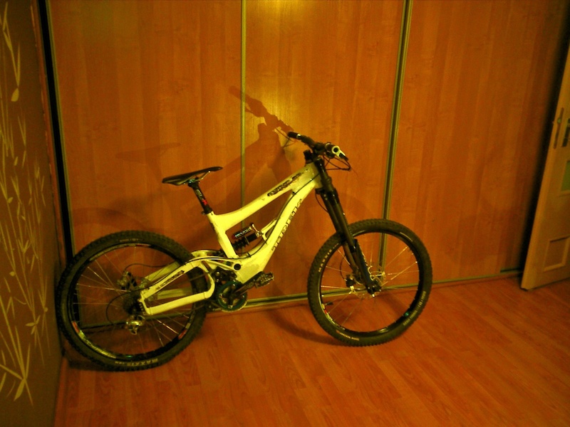 http://gp1.pinkbike.org/p4pb9210774/p4pb9210774.jpg