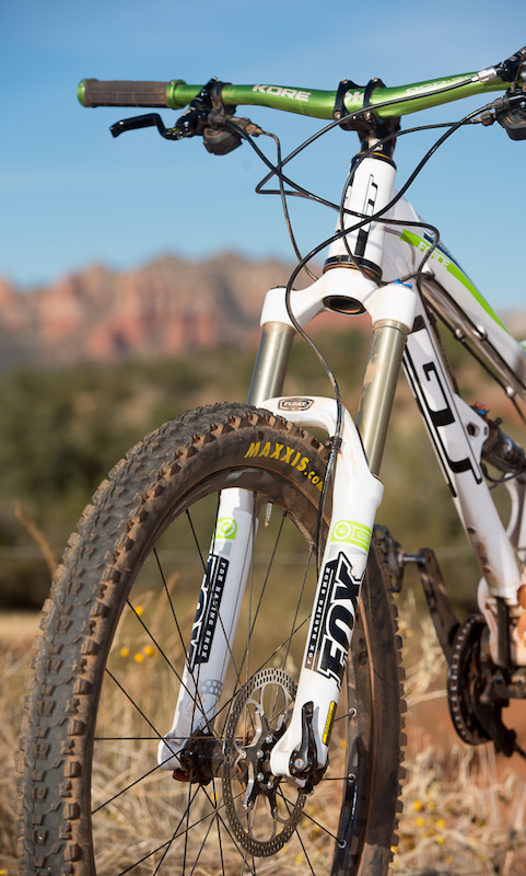 GT Force LE Fox 34 Float CTD fork 160mm travel