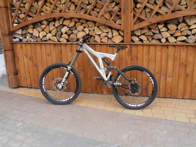 http://gp1.pinkbike.org/p4pb9292379/p4pb9292379.jpg