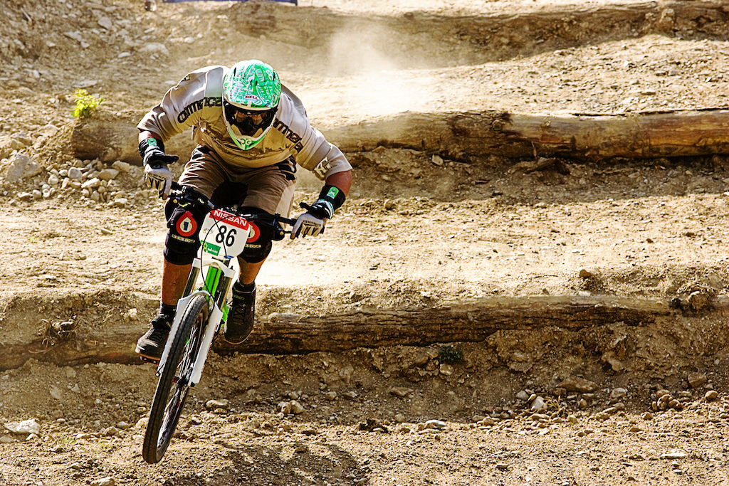 the Crazy Frenchman aka Dirty Sanchez hit the 4X course in Maribor