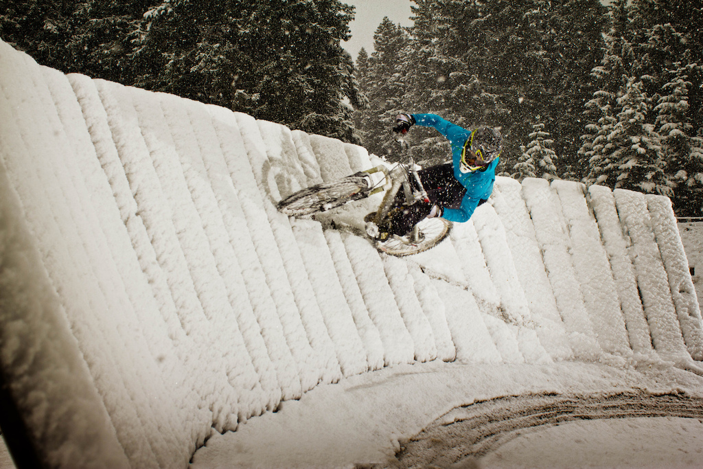 First pow-pow Line this year. Just have a look on my other pictures if you like this 