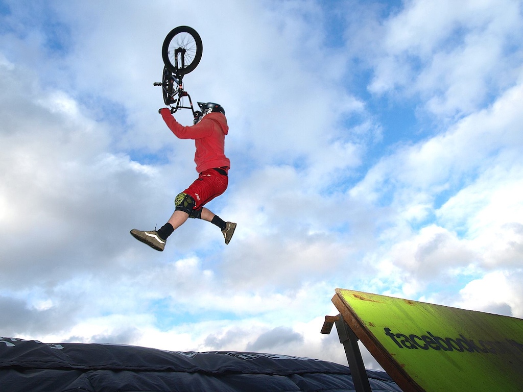 Farmer John's Airbag Session