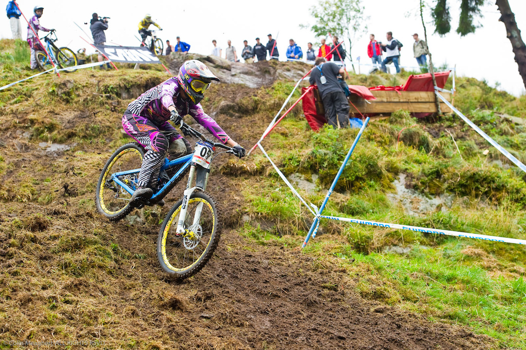 Pom-Pom was a consistent threat all season long finishing just off the podium here in La Bresse but edging out the rest of the Elite women at Val Di Sole during the World Cup Finals. She ll build on that program for 2012 but it will be awfully difficult to better a healthy Rachel Atherton or a fit and motivated Sabrina Jonnier.