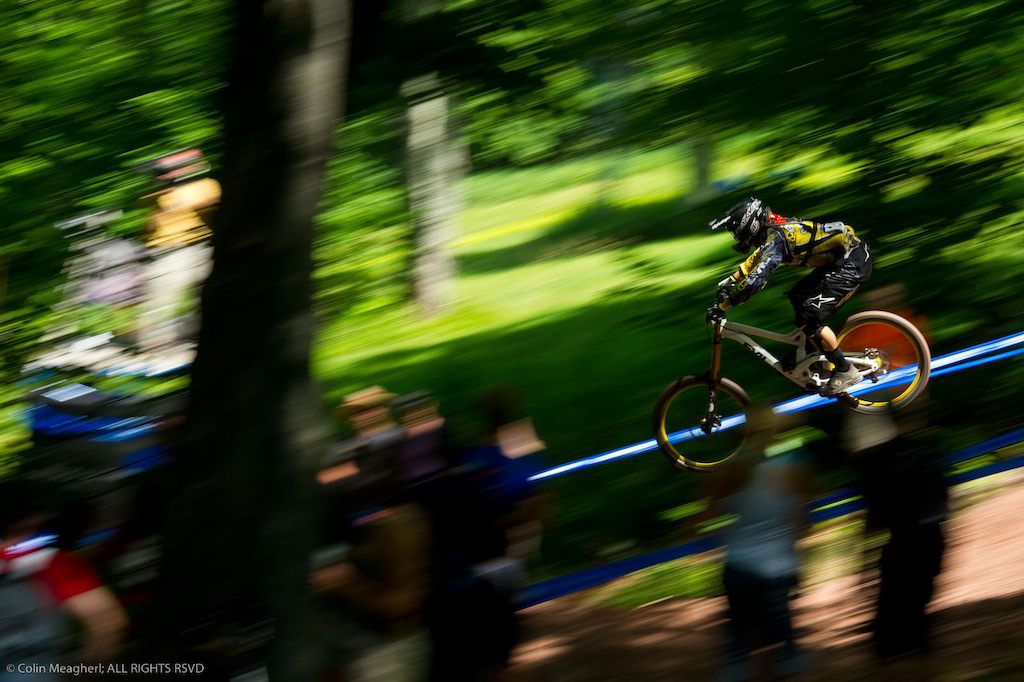 It wasn t until the last few weeks that everything finally came together for former Evil test pilot and all around bad ass Luke Strobel to get a new ride aboard the Phoenix DH rig from Pivot for 2012. This close to the start of the season a new ride can be hard to adjust to but Strobel seems confident heading into South Africa. The angles are all there claims Strobel and that s helped me get comfortable on the new bike in a very short amount of time.