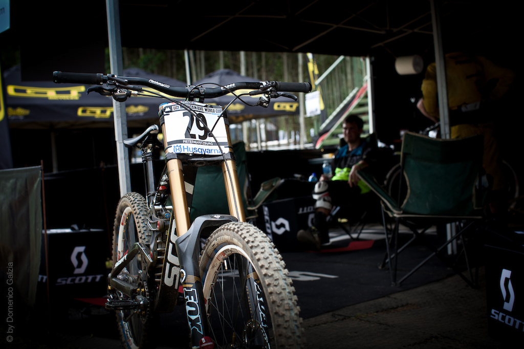 Scott Gambler Prototype Downhill bike in the pits.