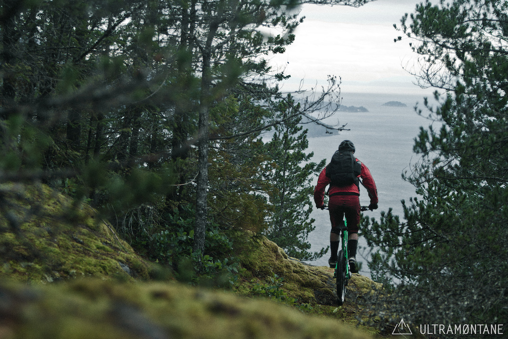 More mossy bluffs overlooking Howe Sound