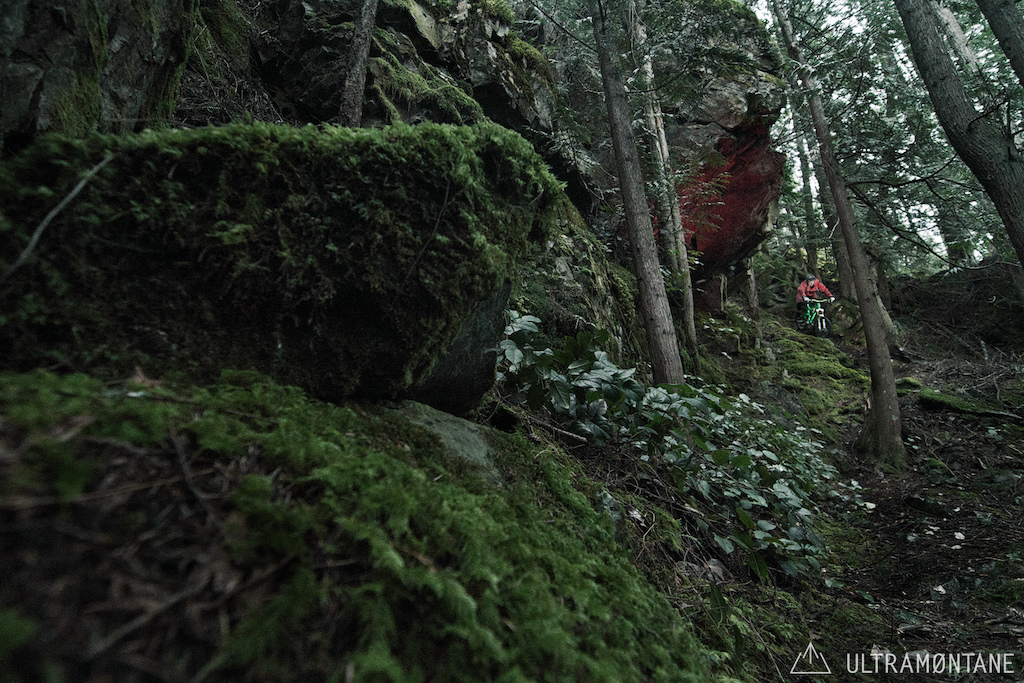 Steep section under a huge overhang
