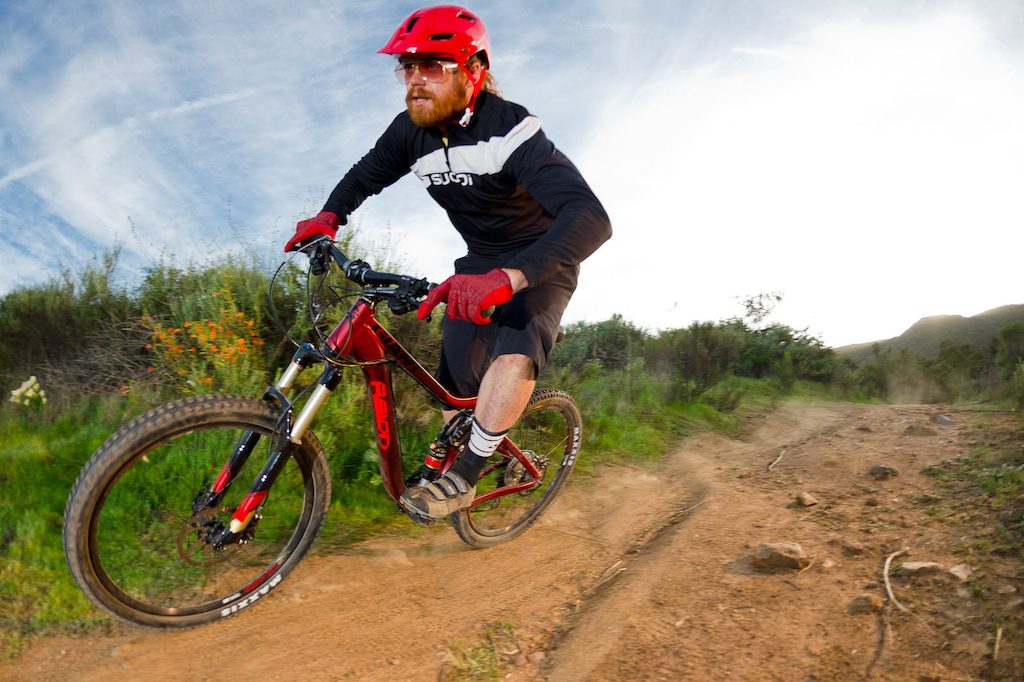 Ken Wood rides a Giant Reign during the Pinkbike All Mountain Bike Shoot Out