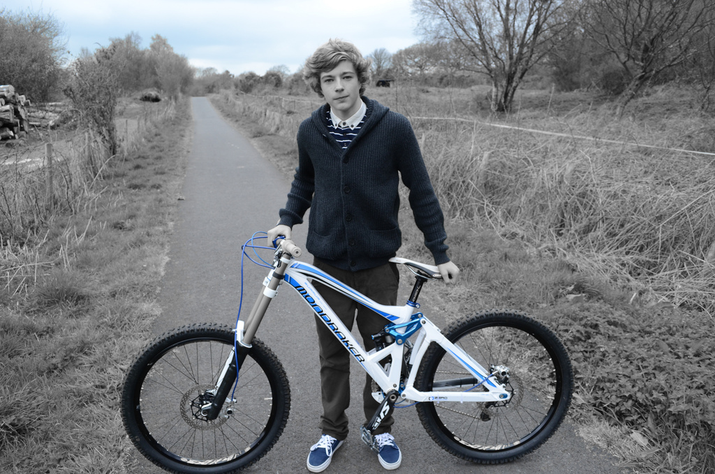 Pro shot xD courtesy of Heddwyn Bye photography http://www.flickr.com/photos/64726052@N06/