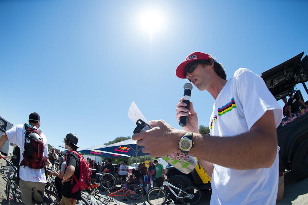 Kyle Ebbett announcing the Sea Otter Rain or Shine Jam