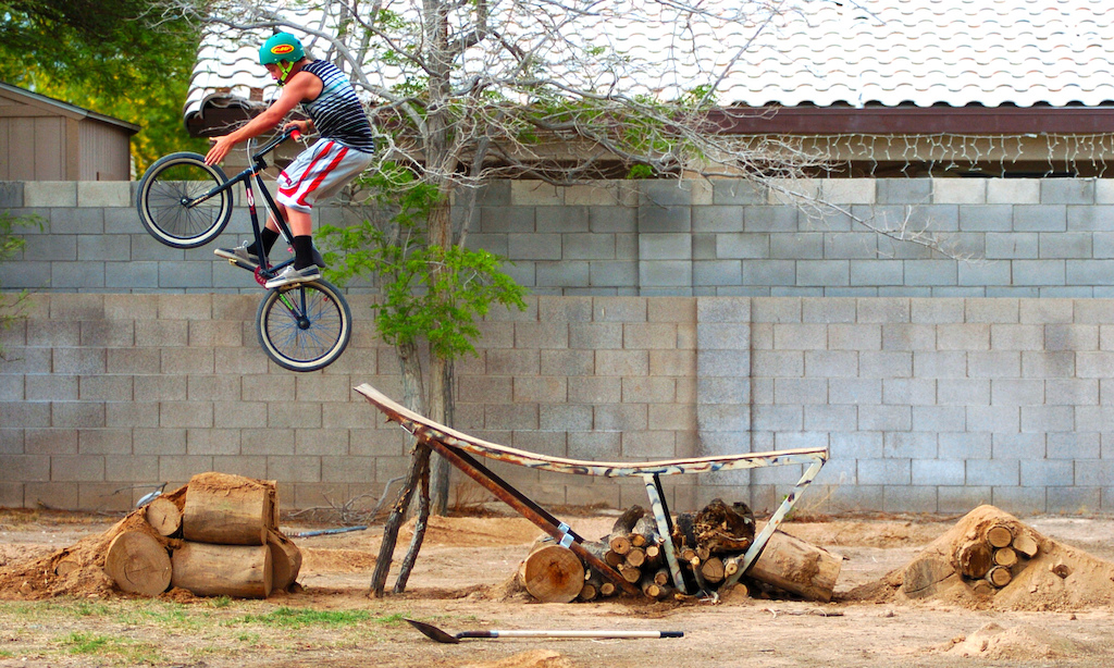 slapaho cross thread