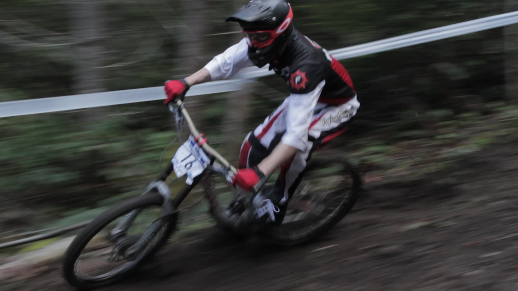 Fanatik Bikes,
Marzocchi Suspension,
Renthal
