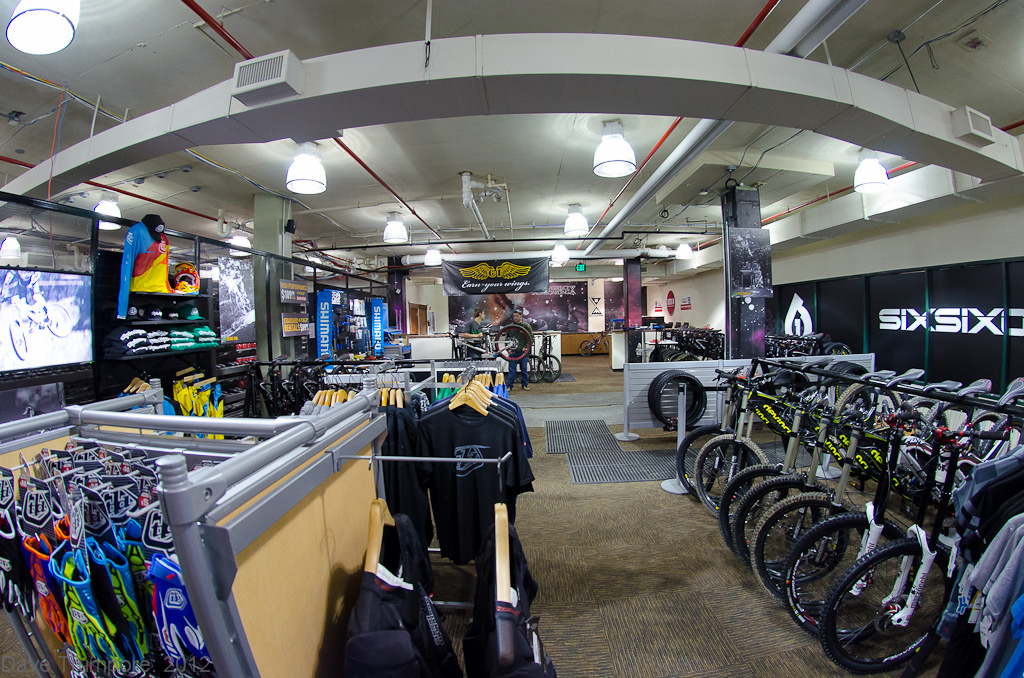 The newly constructed Red Tail Lodge is home to the new shop.  There is a huge rental fleet from GT and Devinci and riding gear from TLD, 661, and Shimano.