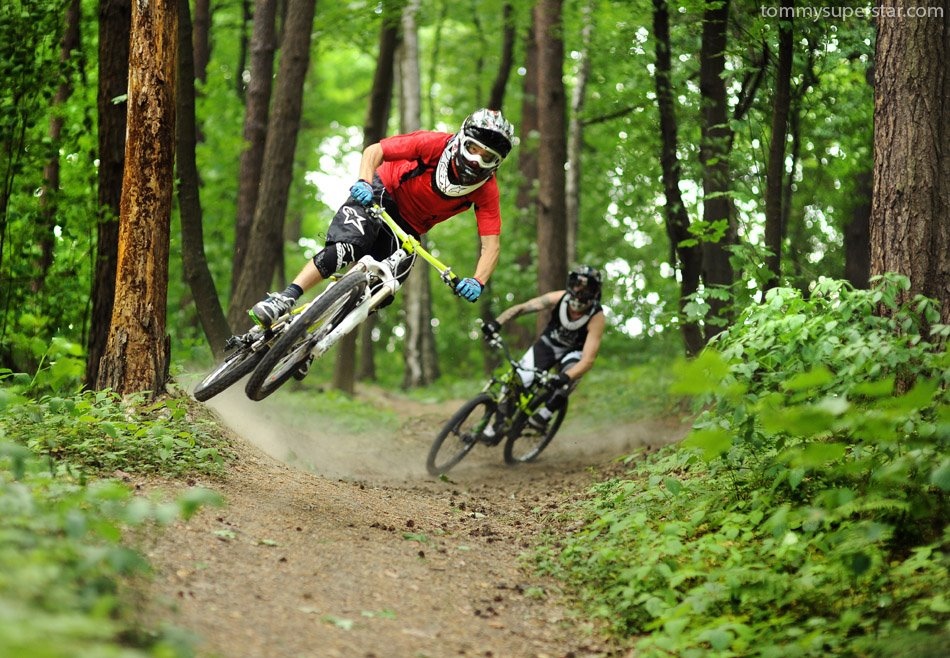 Jaws and Pope on trails. Good times photo by www.tommysuperstar.com