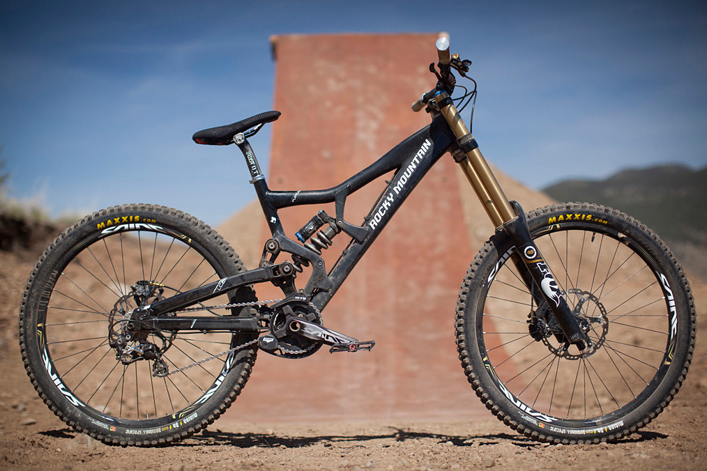 Thomas Vanderham s 2013 Shimano Saint equipped Rocky Moutain Flatline in Nicola Valley British Columbia