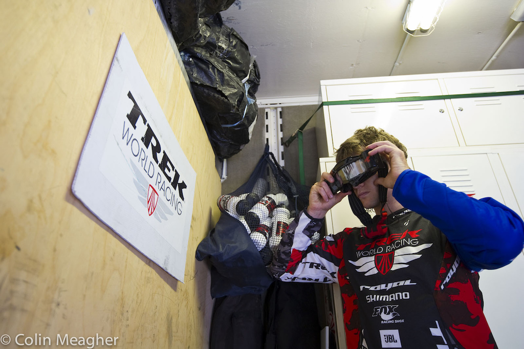 Aaron Gwin isn t the only gun in Trek World Racing s arsenal. Justin Leov keen vision is not to be underestimated.