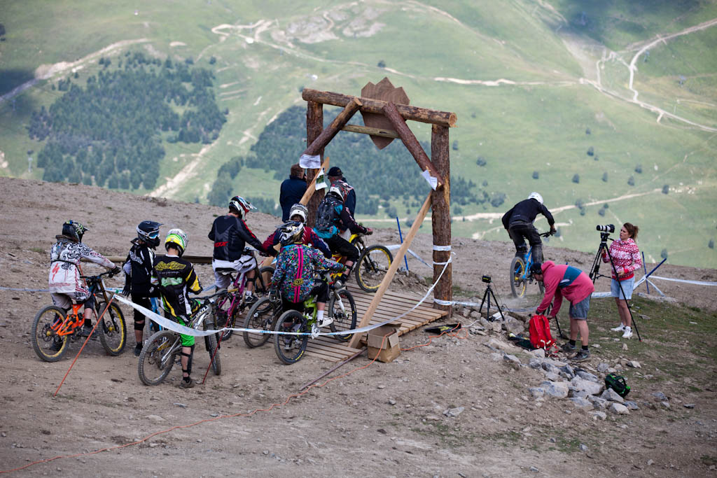 Starting gate