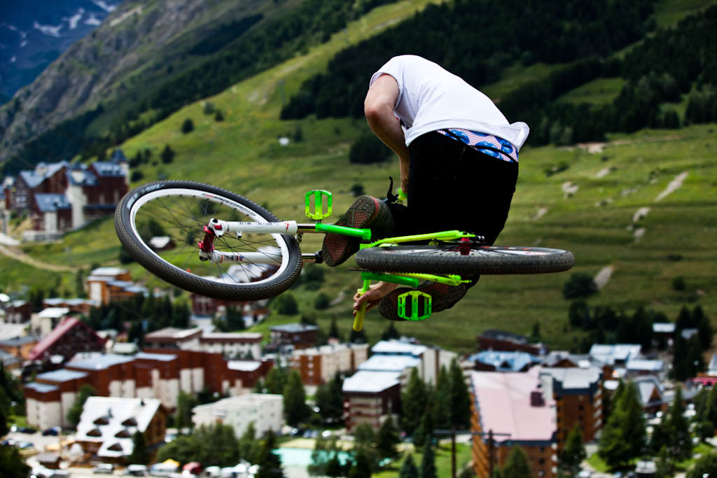 Sam Pilgrim with a 360 table so flat you could eat off of.