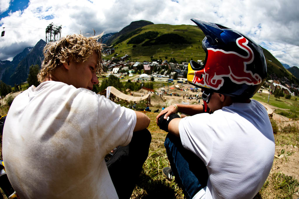 Riders were ready to go but unfortunately the wind had other plans. Best trick will go during the slopestyle finals